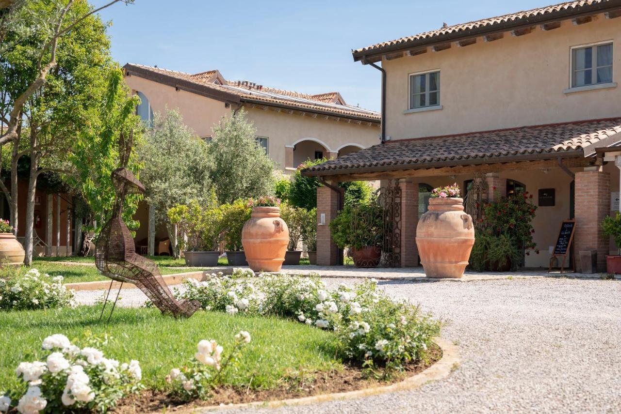 Guadalupe Tuscany Resort Braccagni Luaran gambar